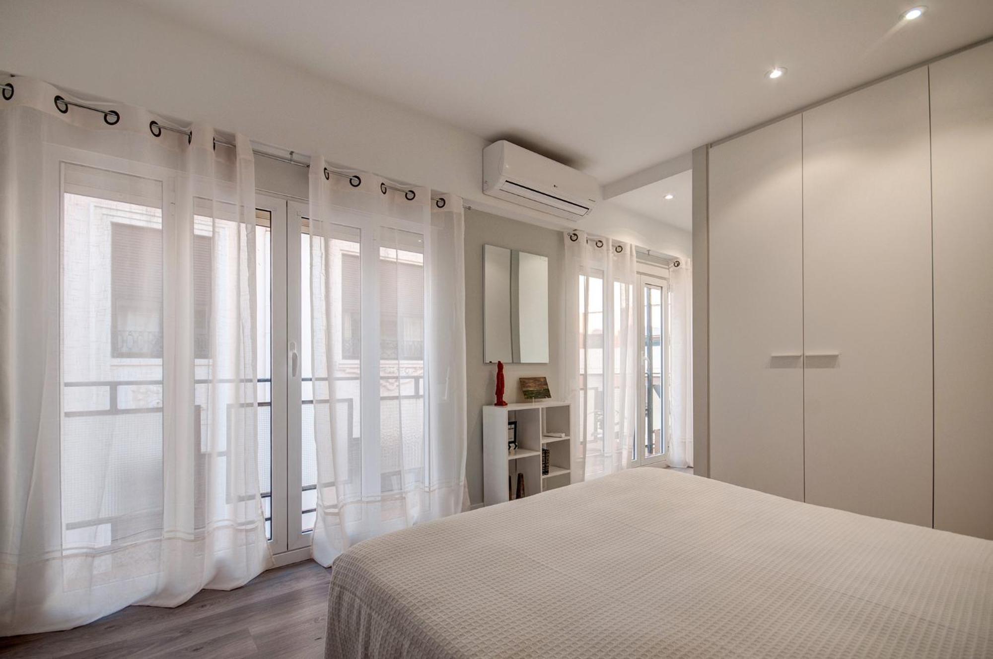 Beds & Breaks Casals Apartment Валенсия Екстериор снимка